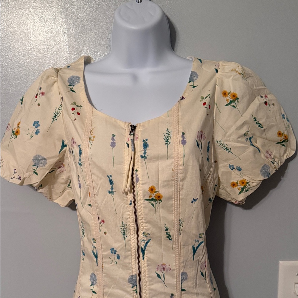 Henley Midsummer Midi Dress - Picture 2 of 4